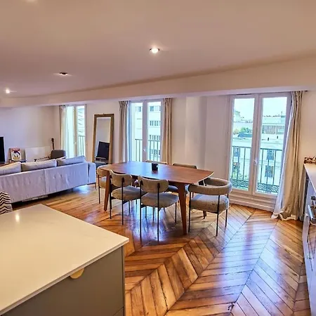 Magnifique Appartement, Vue Grand Rex דירה *